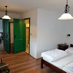 Pincesor * Villánykövesd